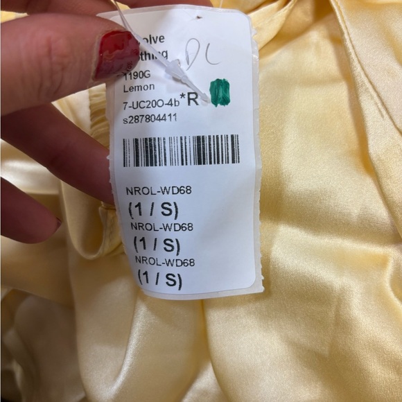 Natalie Rolt | Angelica Gown in Lemon Size 1 Small NEW - Picture 5 of 7